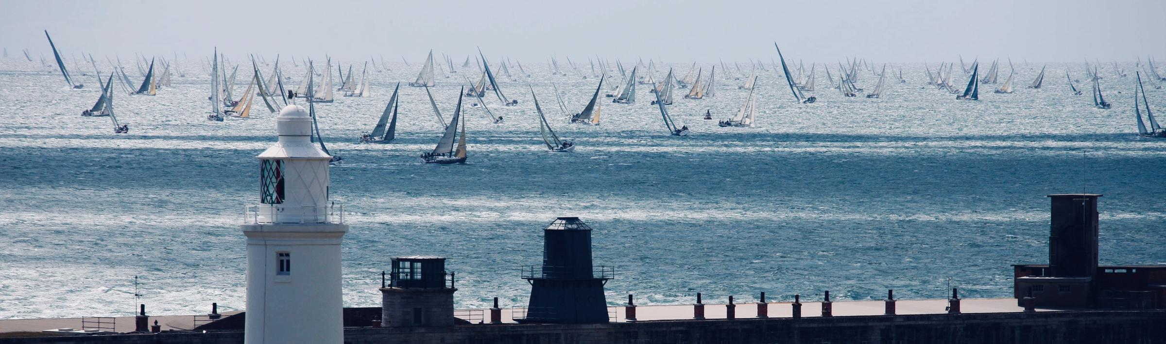 Rolex Fasnet Race Start © ROLEX/Carlo Borlenghi