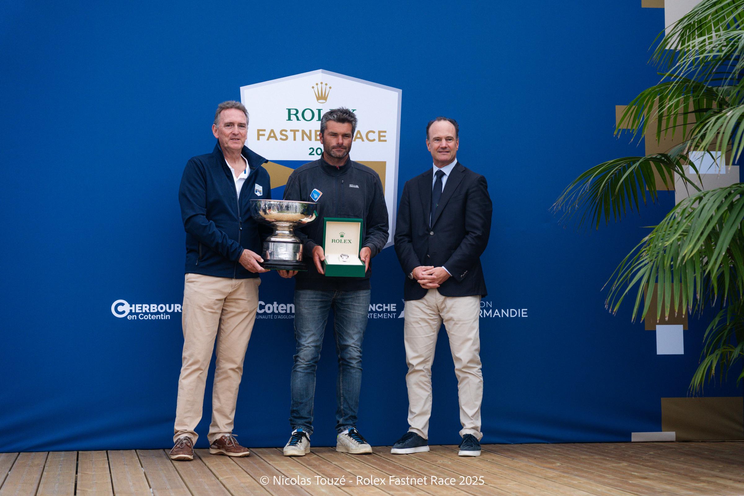 Alexis Loison et Jean-Pierre Kelbert remportent l’édition du centenaire de la Rolex Fastnet Race