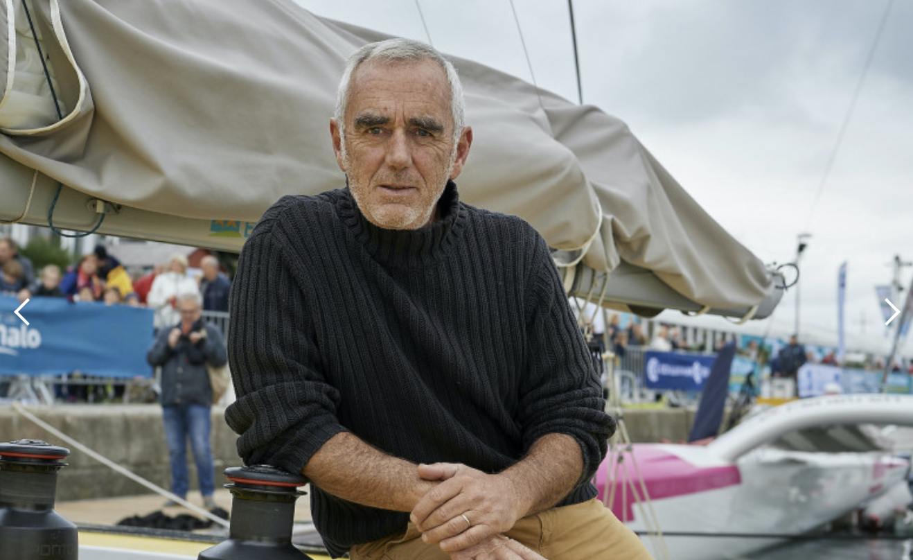 Loïck Peyron embarque à bord de l'Outremer 5X No Limit. Il a longtemps détenu le record du Fastnet. @Yvan Zedda