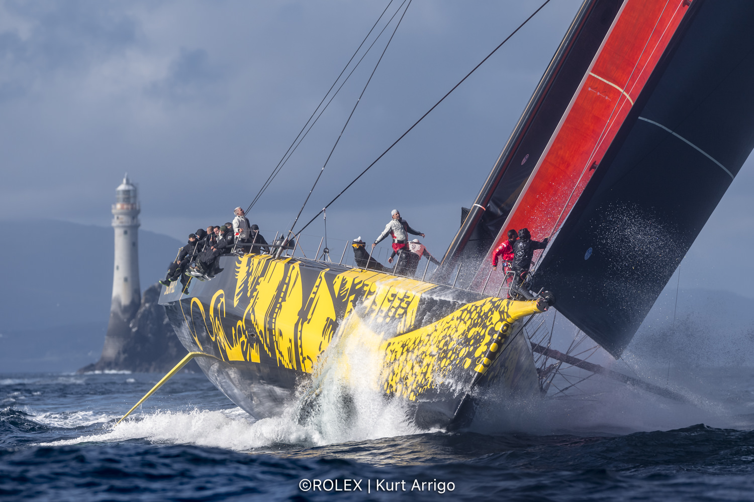 C'est le géant Skorpios qui a gagné le line honours chez les monocoques © Kurt Arrigo/Rolex