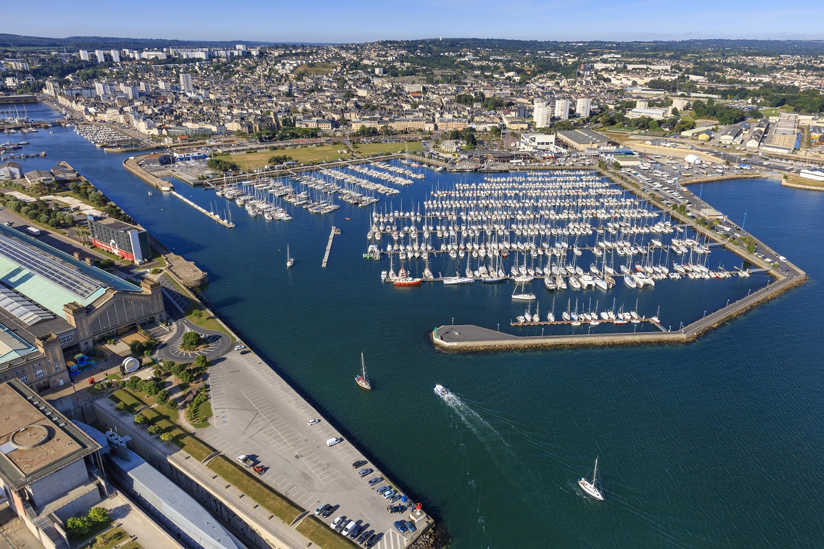 Cherbourg ready to welcome the world's largest offshore race fleet © J/ Houyvet