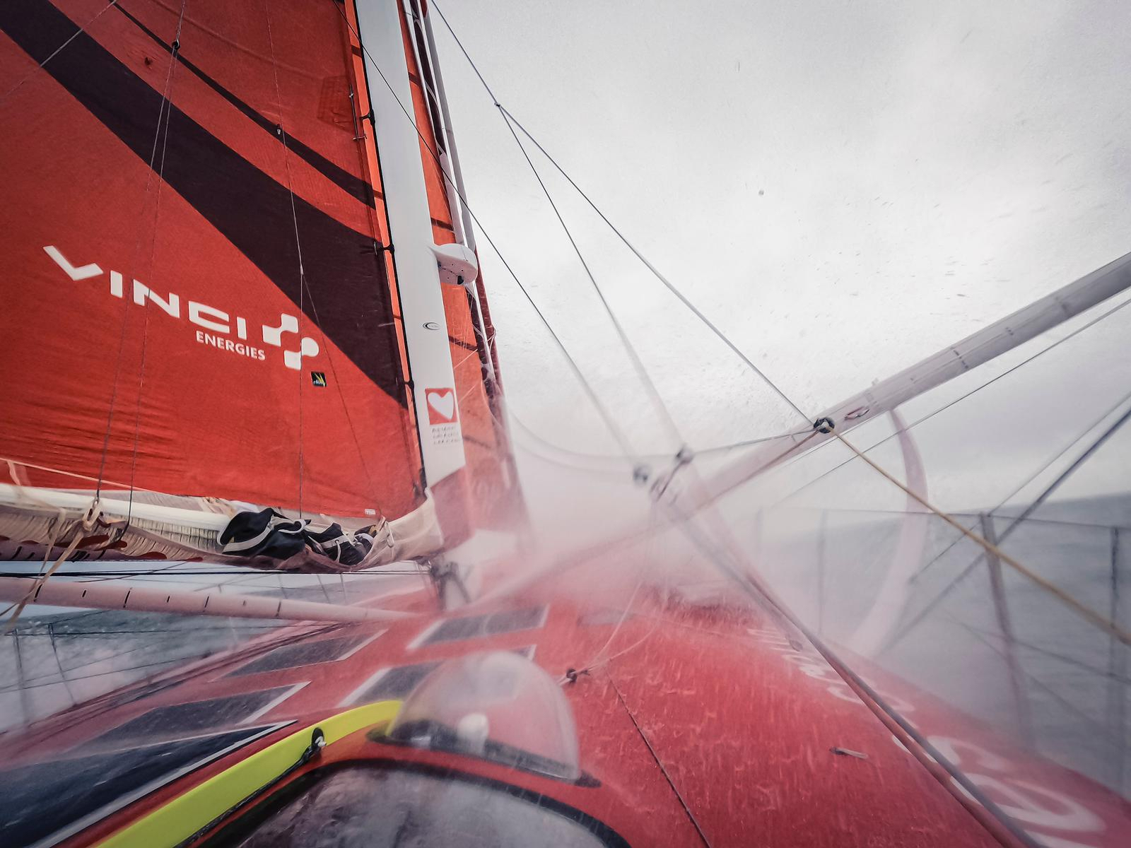 Wet and wild conditions on board Sam Davies' IMOCA Initiatives Coeur