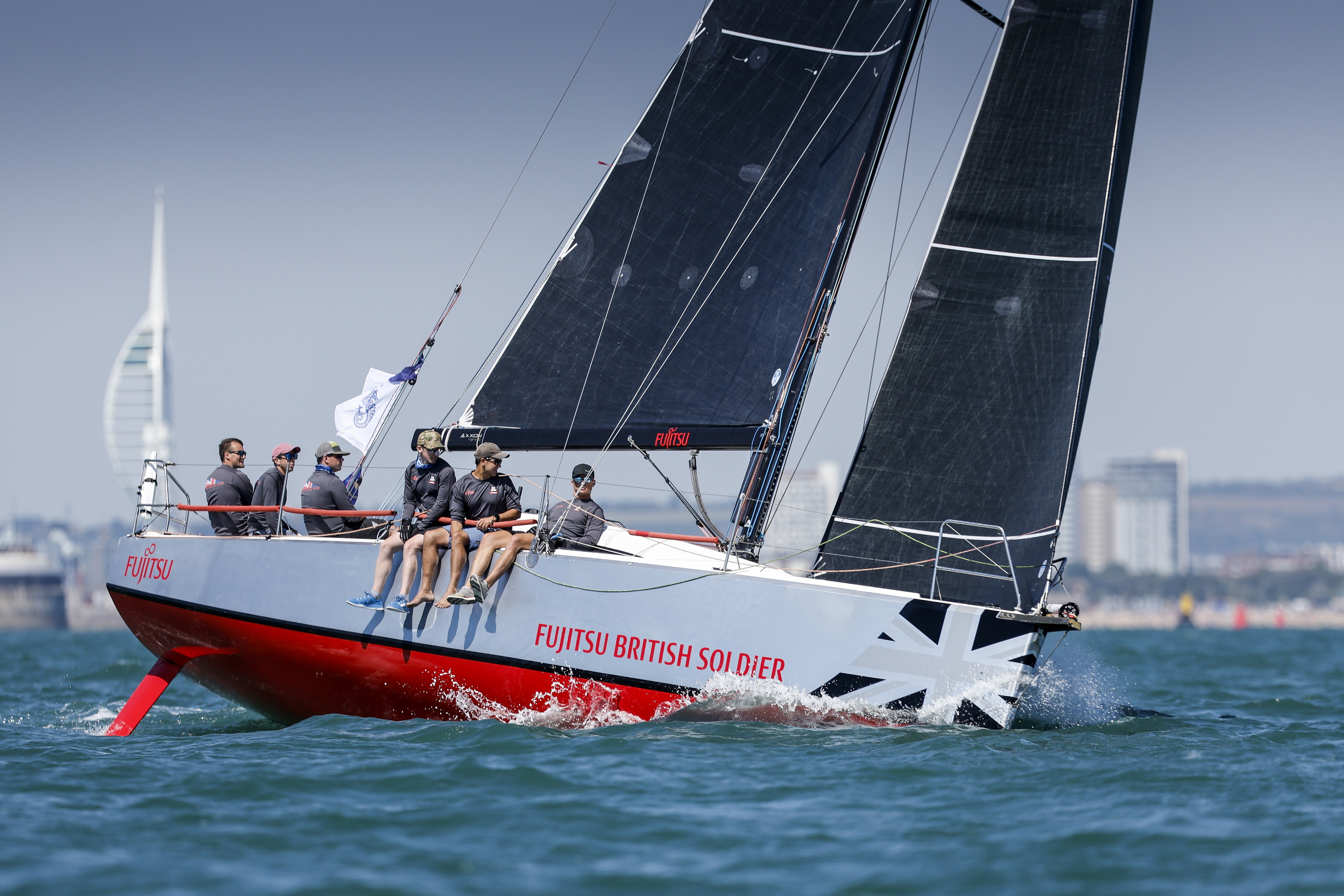 Highly competitive team on The British Army's Fujitsu British Soldier, skippered by Major Henry Foster ?© Paul Wyeth/pwpictures.com